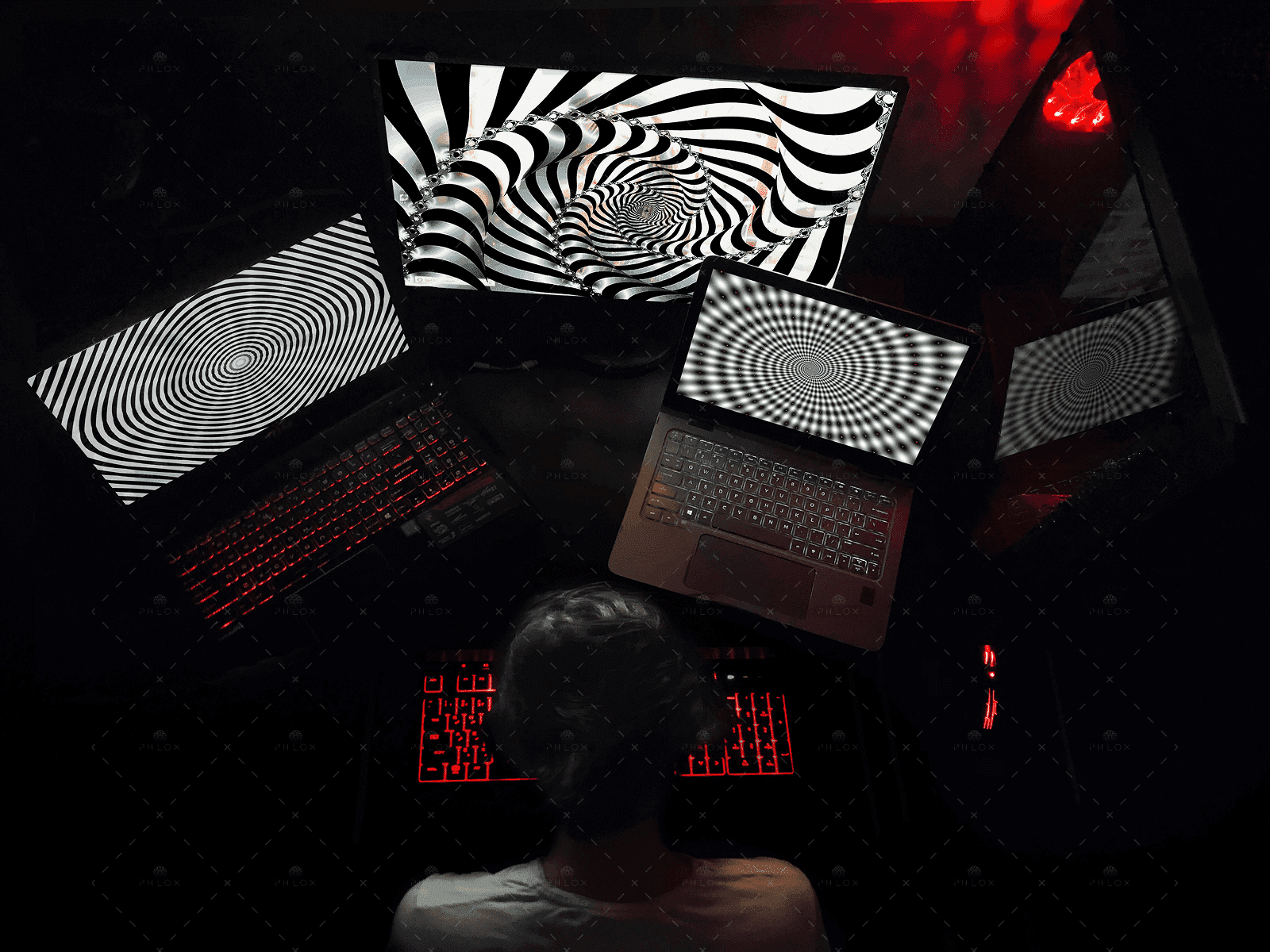 demo-attachment-1106-scarecrow-artworks-eJ93vVbyVUo-unsplash-1